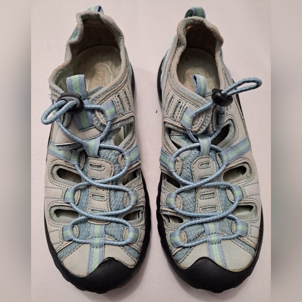 Clarks Privo Hiking/Outdoor Sandal  Size 6M